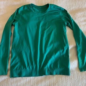 Swiftly Loose Fit Long Sleeve